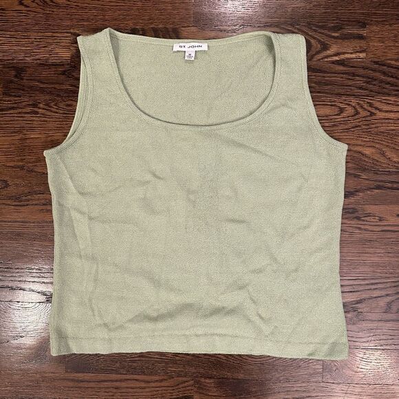 St. John Tops - St John knit Chartreuse green Tank‎ Top Medium Sleeveless